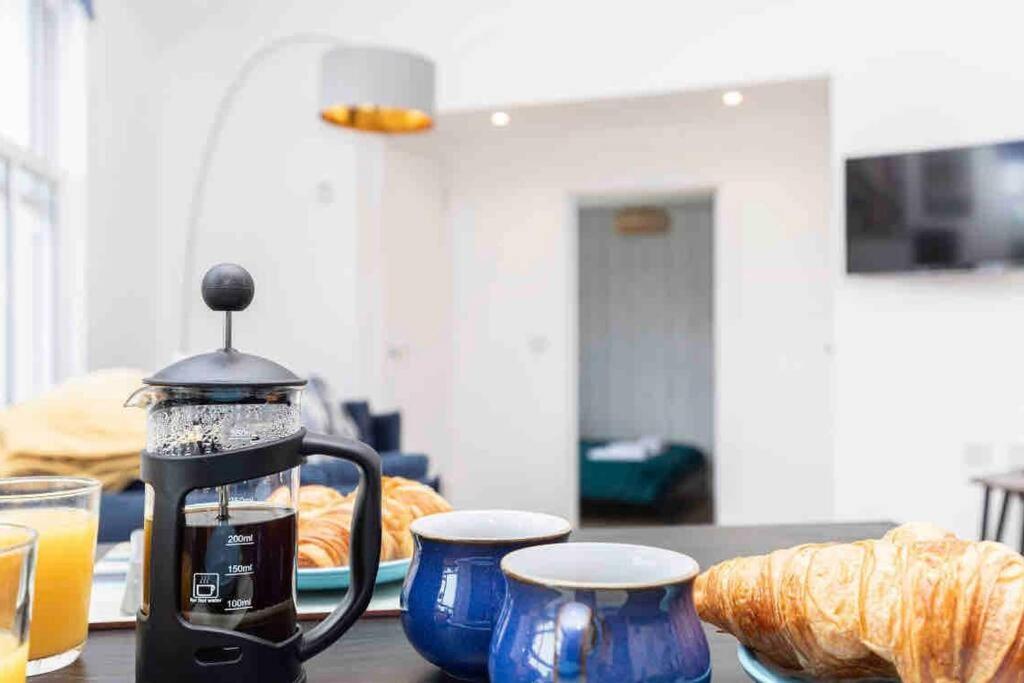 Sleeps 6 The Lovely Lymington Lock Off المظهر الخارجي الصورة