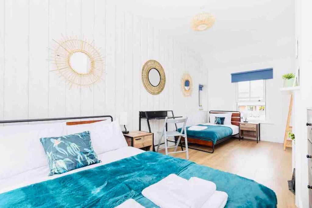 Sleeps 6 The Lovely Lymington Lock Off المظهر الخارجي الصورة